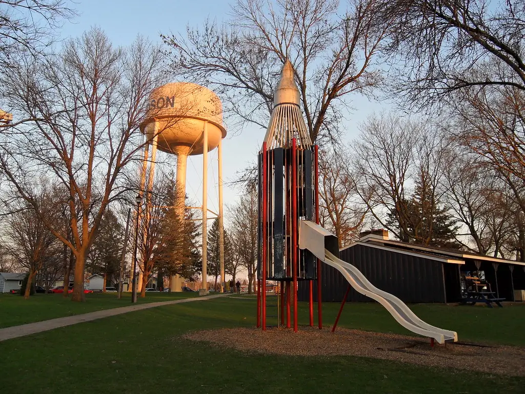 Starlink Installation in Hudson, IA: High-Speed Internet for Rural Iowa
